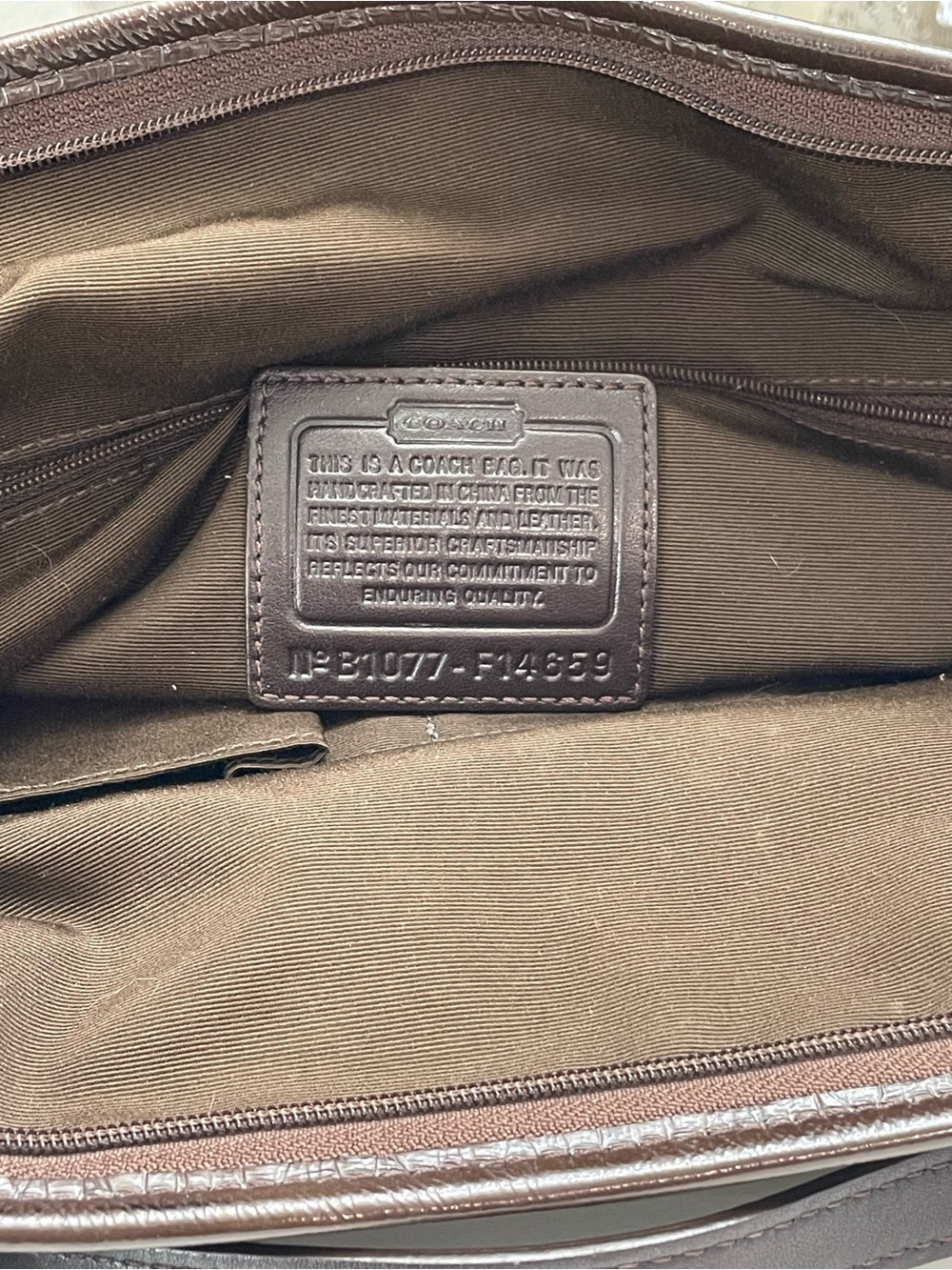 Coach Signature Turnlock Canvas Tote Bag Brown Leather Trim - Picture 10 of 10